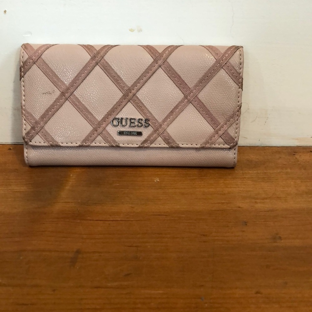 Guess wallet